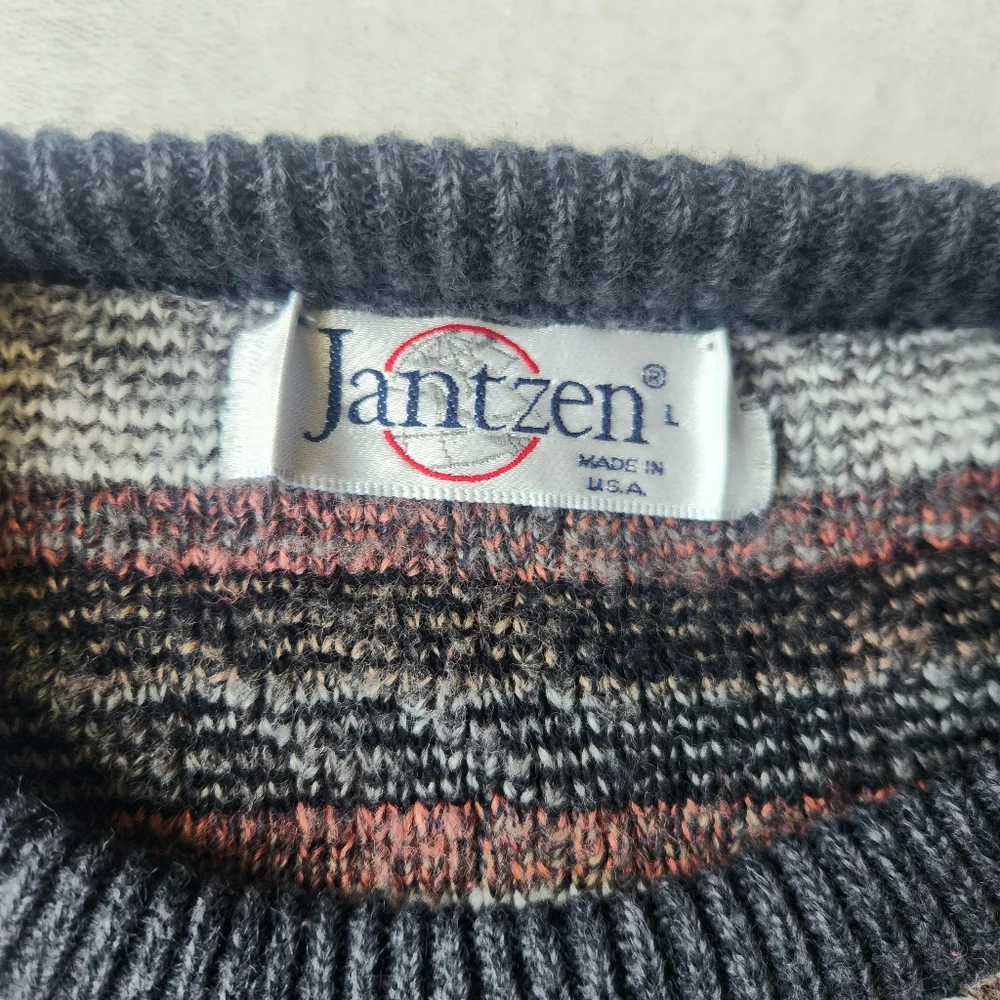 Vintage Jantzen Acrylic Grunge‎ Grandpa Sweater Adult Medium Made In USA